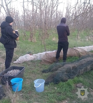 Креветки, бичок і атерина без дозвільних документів: у нацпарку на Одещині викрили браконьєра, - ФОТО