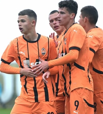 Уверенно взяли игру. Шахтер U-19 разбил сверстников из ЛНЗ U-19