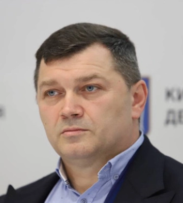 Тимур Ткаченко уволил Николая Поворозника с должности первого заместителя начальника КГВА Тимур Ткаченко уволил Николая Поворозника с должности первого заместителя начальника КГВА