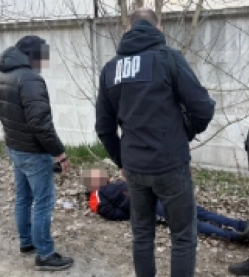 У Володимирі затримали військовослужбовця, який пішов у СЗЧ та займався збутом психотропів