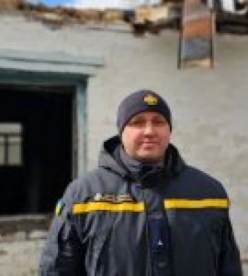 Рятувальник врятував двох людей під час пожежі на Житомирщині