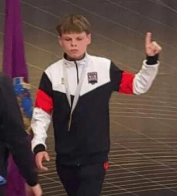 Гадко на них смотреть, – 13-летний украинец объяснил отказ делать фото с россиянином