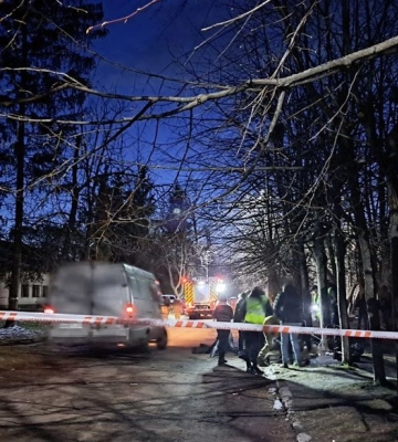 Росіяни вдарили дроном по багатоповерхівці на Житомирщині: є жертви