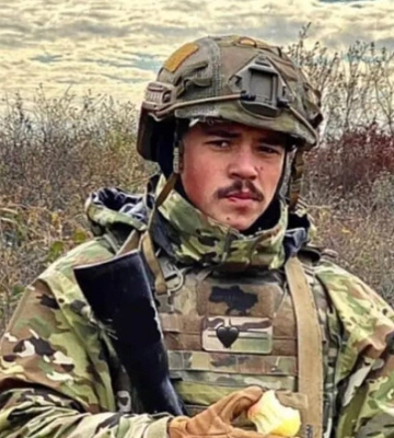 Склоним головы. Фан Зари, мечтал об украинском Луганске, погиб в Мариуполе
