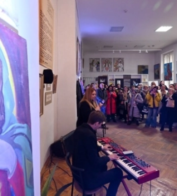 У Львові до 75-річчя поета Грицька Чубая відкрили виставку його особистих речей