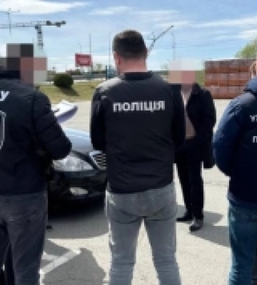 На Закарпатті СБУ викрила посадовця селищної ради: вимагав хабарі від підприємців