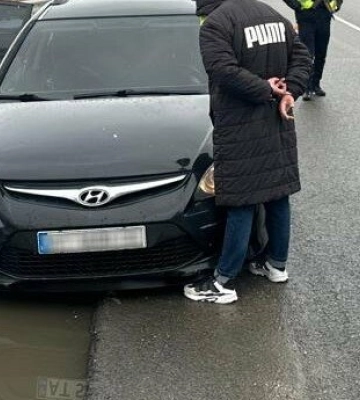 За 12 тисяч доларів — перепустка за кордон: на Львівщині викрили схему втечі від мобілізації