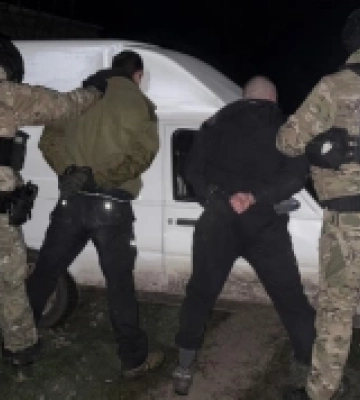 На Кіровоградщині затримали злочинну групу, що займалася крадіжками з агропідприємств. ФОТО