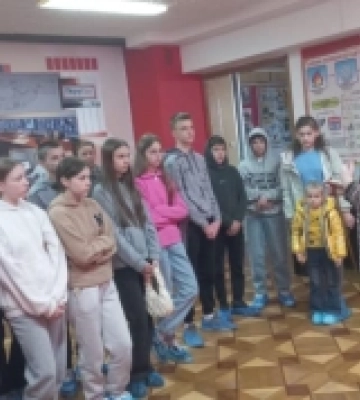 Ліцеїсти з Волині відвідали виставку  пожежно-рятувальної служби