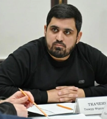 Ткаченко оскаржив в суді рішення Київради про розширення повноважень Кличка