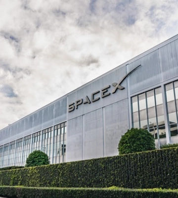SpaceX стала головним партнером Пентагону