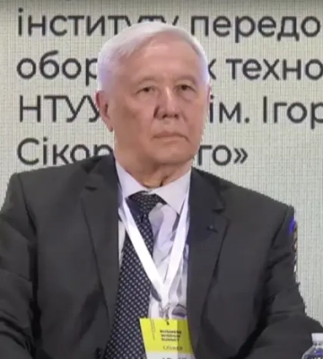 Ексглава уряду закликав терміново ввести цифрову гривню