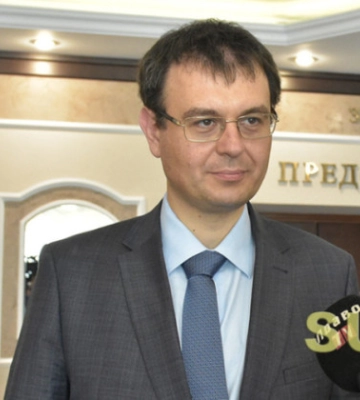 Скорочення міжнародної підтримки у 2026 році неминуче і першочергове завдання – шукати компенсатори – Данило Гетманцев Скорочення міжнародної підтримки у 2026 році неминуче і першочергове завдання – шукати компенсатори – Данило Гетманцев