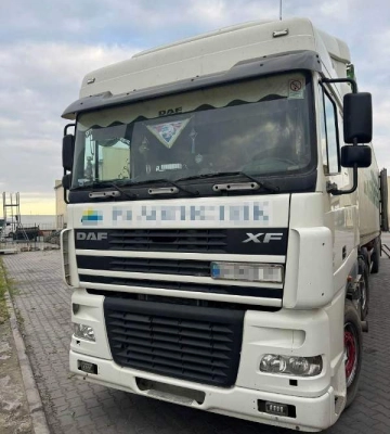 На Одещині прикордонники виявили контрабанду цигарок та алкоголю в партії морозива