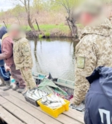 На Дунаї біля Вилкового викрили браконьєрів: державі завдано збитків на понад пів мільйона гривень На Дунаї біля Вилкового викрили браконьєрів: державі завдано збитків на понад пів мільйона гривень