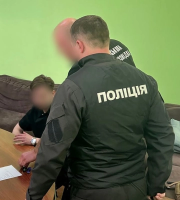 На Донеччині «на гарячому» взяли лікаря за «сприяння» в отриманні інвалідності
