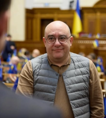 Нардеп Ігор Фріс хоче приховати реєстри, а у родини якраз 20+ об'єктів у Карпатах та виноробня Нардеп Ігор Фріс хоче приховати реєстри, а у родини якраз 20+ об'єктів у Карпатах та виноробня