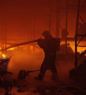 РФ вдарила по Києву шахедами: у місті працювала ППО, повідомляється про пожежі у двох районах