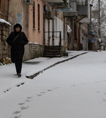 Синоптики попереджають про сильні заморозки та туман на Херсонщині 13 квітня