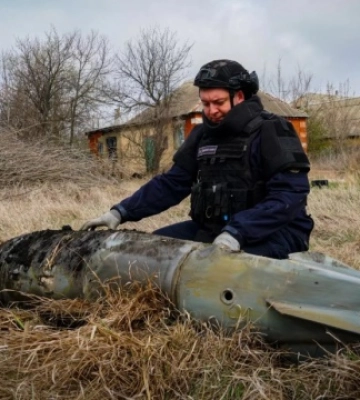 У селі Слатине на Харківщині знайшли нерозірвану авіабомбу