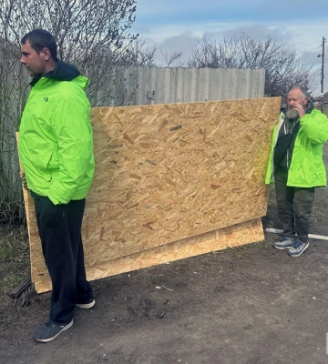Минулої ночі росіяни спалили житлові будинки в Хотімлі на Харківщині 
