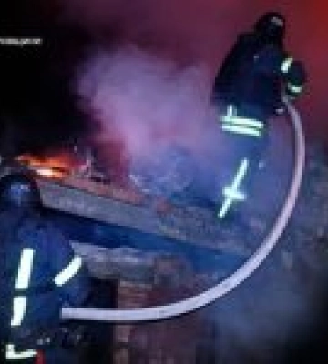 На Дніпропетровщині російські безпілотники вночі атакували житлові будинки