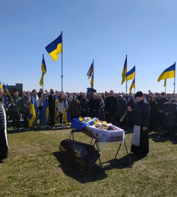 Друга страшна звістка у громаді: в лікарні перестало битися серце захисника з Волині Степана Остапуся