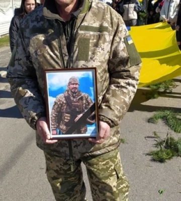 На Волині попрощалися із воїном Віктором Демчуком 