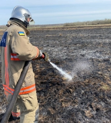 На Волині через паліїв загорілося торфовище