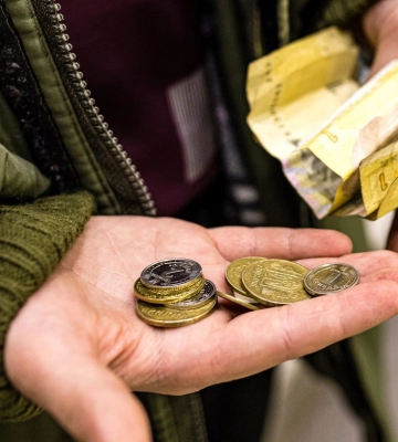 Від 4,9 до 8,7 тисяч гривень: де в Україні найвищі та найнижчі пенсії