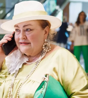 68-летняя актриса "Наталки Полтавки" Нина Набока рассказала, что живет со студентом из Днепра