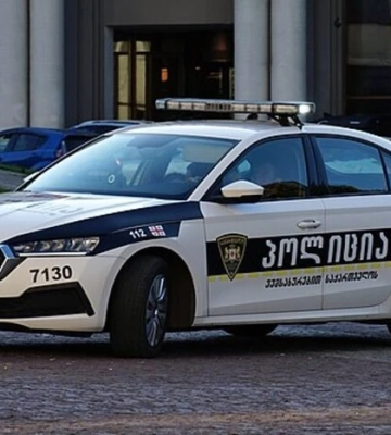 У Грузії двоє чоловіків вимагали з українця $180 тис. та погрожували вбити його дружину