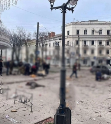 Росіяни на Вербну неділю вдарили по центру Сум, є багато загиблих (фото, відео 18+)