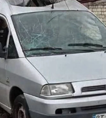 Загарбники атакували з дрона Дніпровський район Херсона - є поранений
