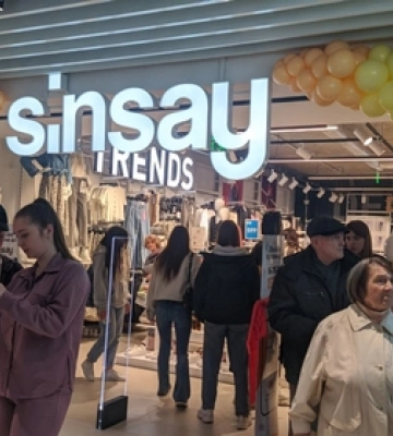 У Луцьку відкрили новий Sinsay: що там є 