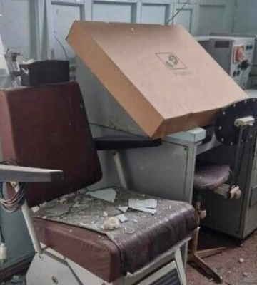 Росіяни вдарили по лікарні на Чернігівщині: поранено медсестру. ФОТОрепортаж