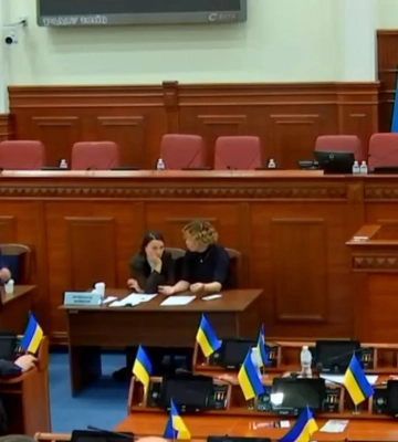 Київрада розглядає звільнення секретаря Володимира Бондаренка