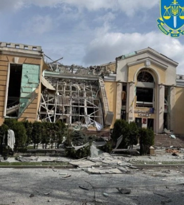 Головне за неділю, 13 квітня: наслідки ракетного удару по Сумах, майже 120 боєзіткнень, атака БпЛА на Одесу