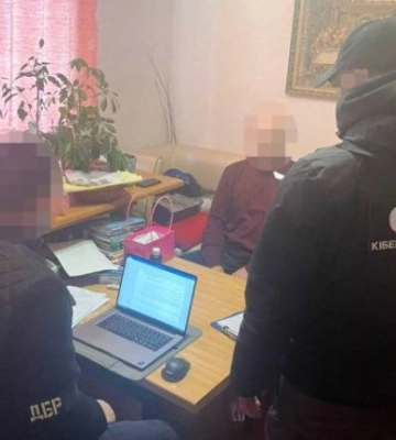 Преступники организовали схему незаконного отчуждения госимущества в Ровно