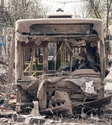 У Сумах 13-річний хлопець врятував пасажирів автобуса після ракетного удару