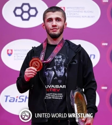 Борець-зрадник з Криму виграв золото чемпіонату Європи