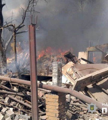 Доба на Донеччині: росіяни обстріляли 14 населених пунктів. Одна людина загинула, шестеро зазнали поранень. ФОТОрепортаж