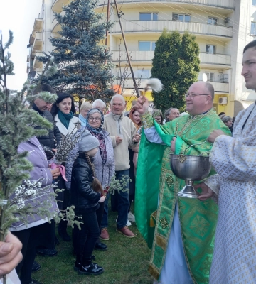 У церкві Перечина відзначили Вхід Господній у Єрусалим та освятили вербу