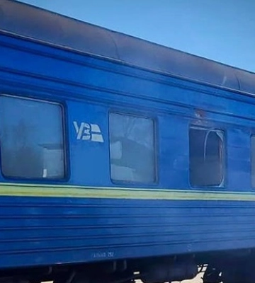 Росіяни атакували дронами пасажирський потяг на Чернігівщині