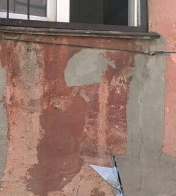 Нічна атака &quot;Шахедів&quot; на Одесу: пошкоджено лікарню. ФОТОрепортаж