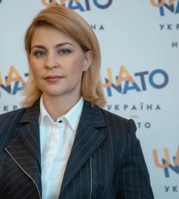 Стефанишина: Украинская делегация передала предложения по соглашению по минералам и надеется на продолжение переговоров