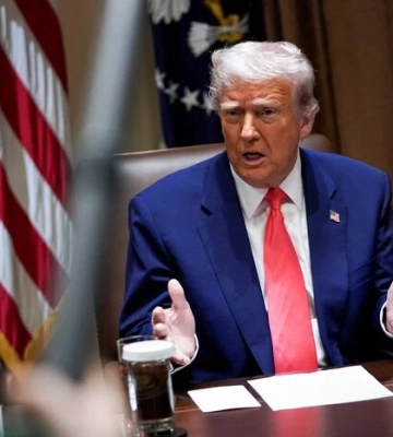 Трамп знову звинуватив Зеленського і Байдена у війні в Україні