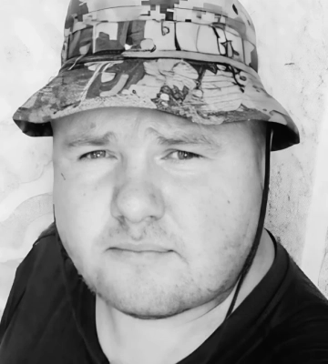На Херсонщині попрощаються з загиблим військовим Михайлом Путицьким