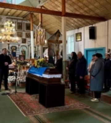 Назавжди 25: у Нововолинській громаді провели в останню дорогу загиблого Героя Юрія Березовського | Новини Нововолинська