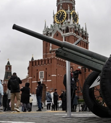 Ответ на парад. Планы Украины на 9 мая Ответ на парад. Планы Украины на 9 мая